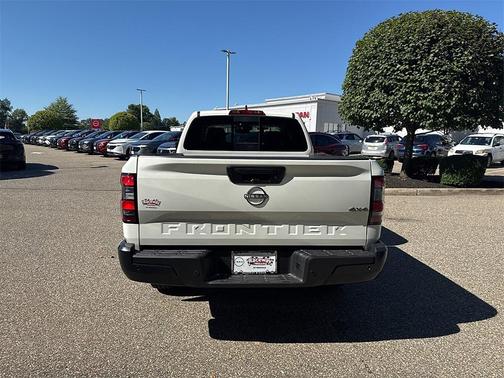 2025 Nissan Frontier S