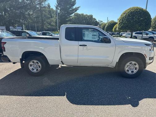 2025 Nissan Frontier S
