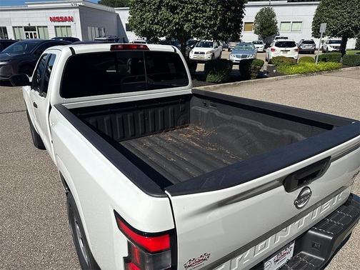 2025 Nissan Frontier S