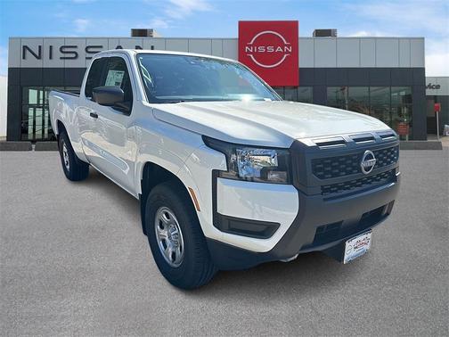 2025 Nissan Frontier S