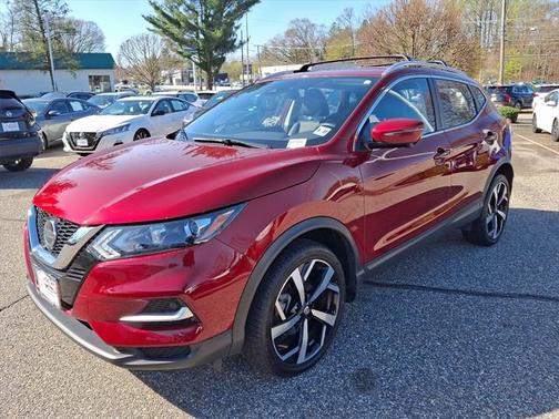 2022 Nissan Rogue Sport SL