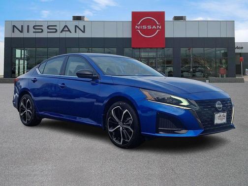 2025 Nissan Altima SR AWD