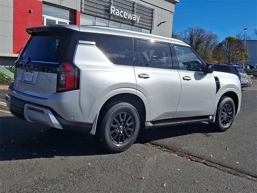 2026 Nissan Armada SV