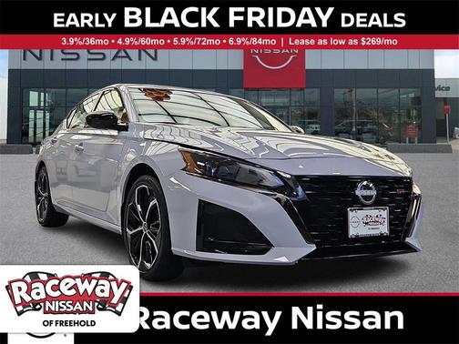 2025 Nissan Altima SR FWD