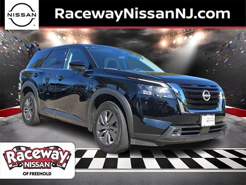 2024 Nissan Pathfinder S 4WD