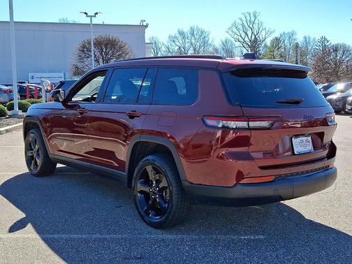 Velvet Red Pearlcoat 2023 Jeep Grand Cherokee L Altitude