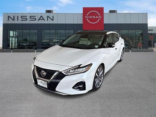 2022 Nissan Maxima 3.5 Platinum