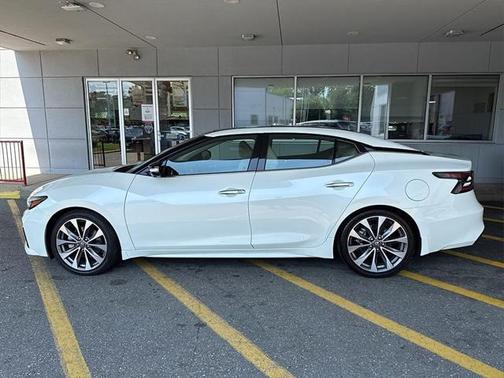 2022 Nissan Maxima 3.5 Platinum