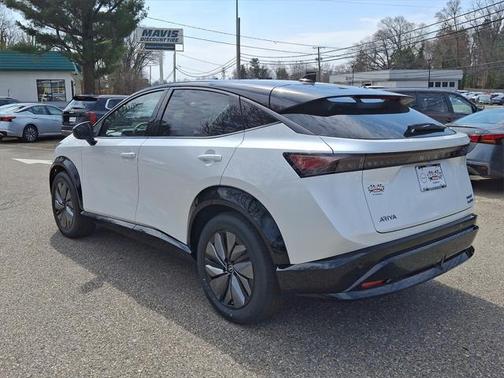 2025 Nissan ARIYA EVOLVE+