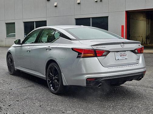 2023 Nissan Altima SR Intelligent AWD