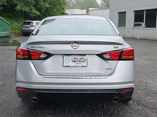 2023 Nissan Altima SR Intelligent AWD