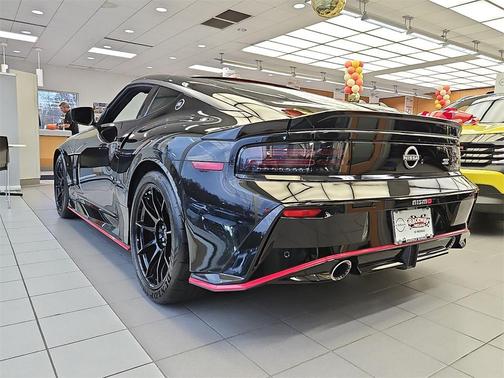 2024 Nissan Z NISMO Auto