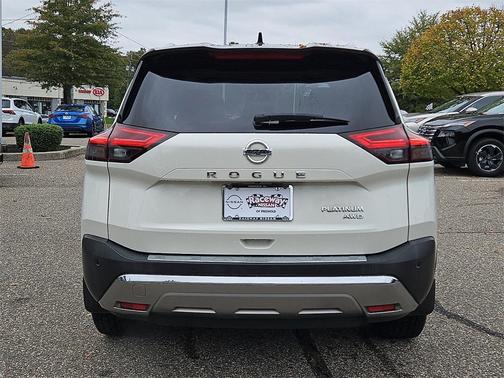 2021 Nissan Rogue Platinum