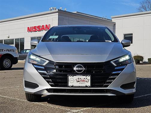 2025 Nissan Versa 1.6 SV