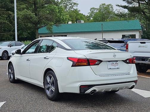 2021 Nissan Altima 2.5 SL