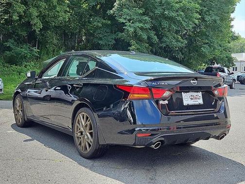 2025 Nissan Altima SR FWD