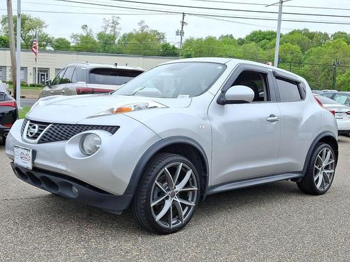 Brilliant Silver 2014 Nissan Juke SL