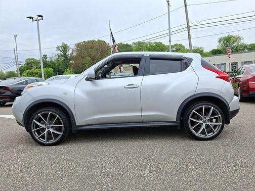 Brilliant Silver 2014 Nissan Juke SL
