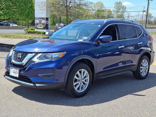 Caspian Blue Metallic 2019 Nissan Rogue SV