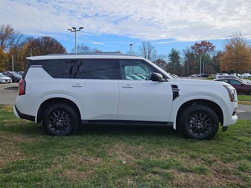 2026 Nissan Armada SV