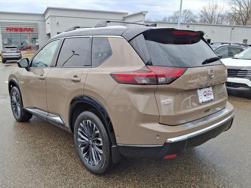 2025 Nissan Rogue Platinum