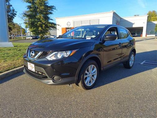 2017 Nissan Rogue Sport S