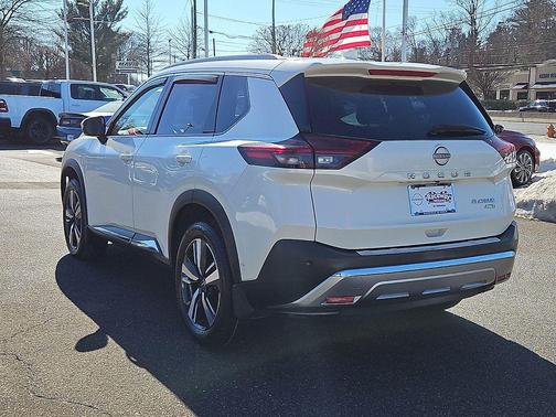 2023 Nissan Rogue Platinum