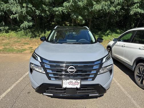 2024 Nissan Rogue Platinum