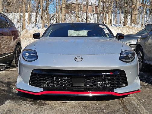 2024 Nissan Z NISMO Auto