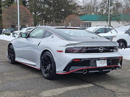 2024 Nissan Z NISMO Auto