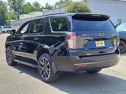 2022 Chevrolet Tahoe 4WD RST