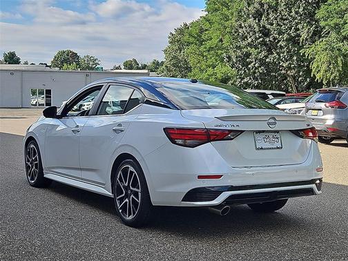 2025 Nissan Sentra SR