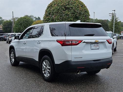 2021 Chevrolet Traverse LS