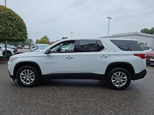2021 Chevrolet Traverse LS