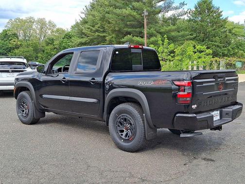 Super Black 2026 Nissan Frontier PRO-4X