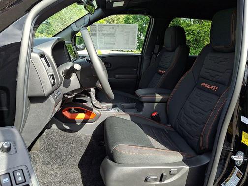 Super Black 2026 Nissan Frontier PRO-4X