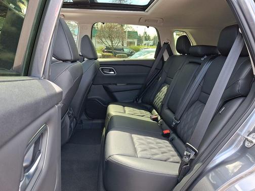 Gun Metallic 2026 Nissan Rogue Platinum