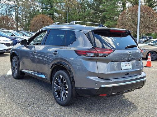 Gun Metallic 2026 Nissan Rogue Platinum