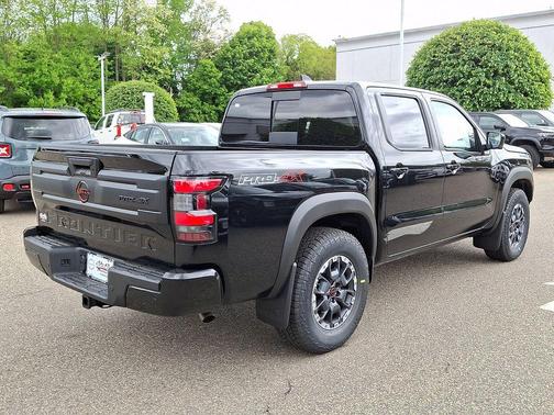 Super Black 2026 Nissan Frontier PRO-4X