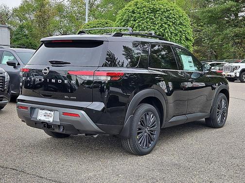 Super Black 2026 Nissan Pathfinder SL