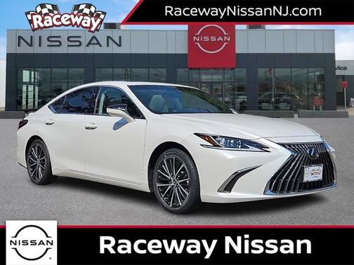 2023 Lexus ES 350 Base