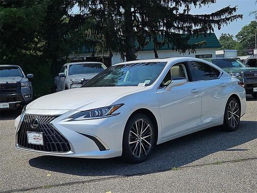2023 Lexus ES 350 Base