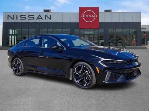 Aurora Black Pearl 2025 Kia K5 GT-Line