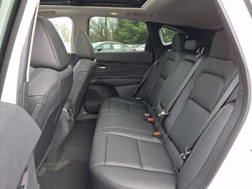 Everest White Pearl Tricoat 2026 Nissan Murano SL