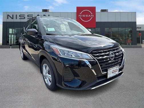 2025 Nissan Kicks S