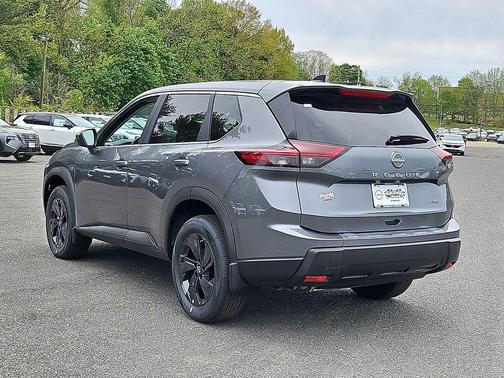 Gun Metallic 2026 Nissan Rogue SV