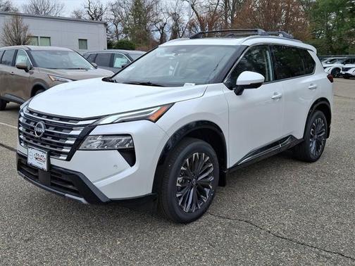 2025 Nissan Rogue Platinum