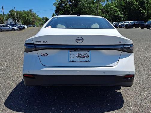 Aspen White Tricoat 2026 Nissan Sentra SL