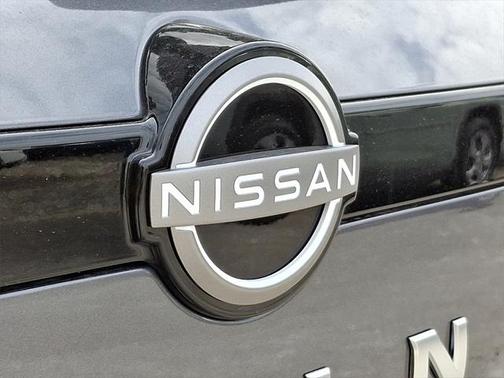 2025 Nissan Pathfinder S