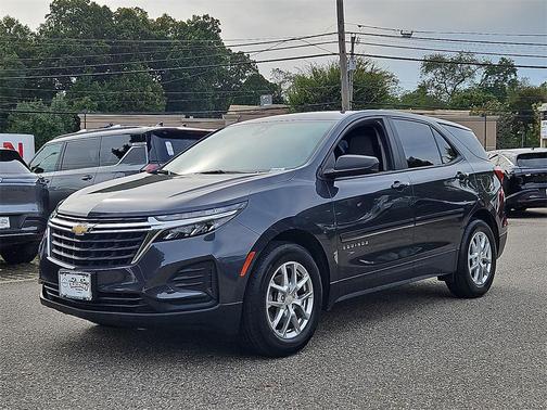 2022 Chevrolet Equinox LS